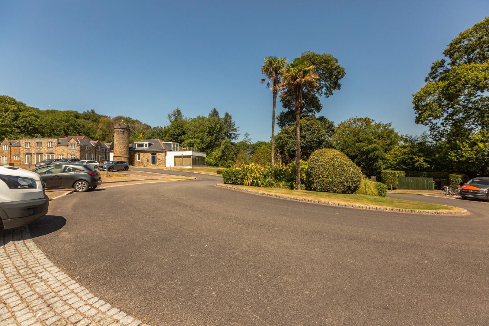 Mill Lane, Blackpill, Swansea, SA3 5BW